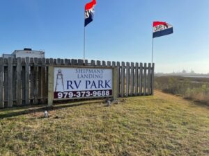 Shipmans' Landing RV Park in Freeport, TX